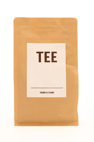 Packshot of a tea with white background.